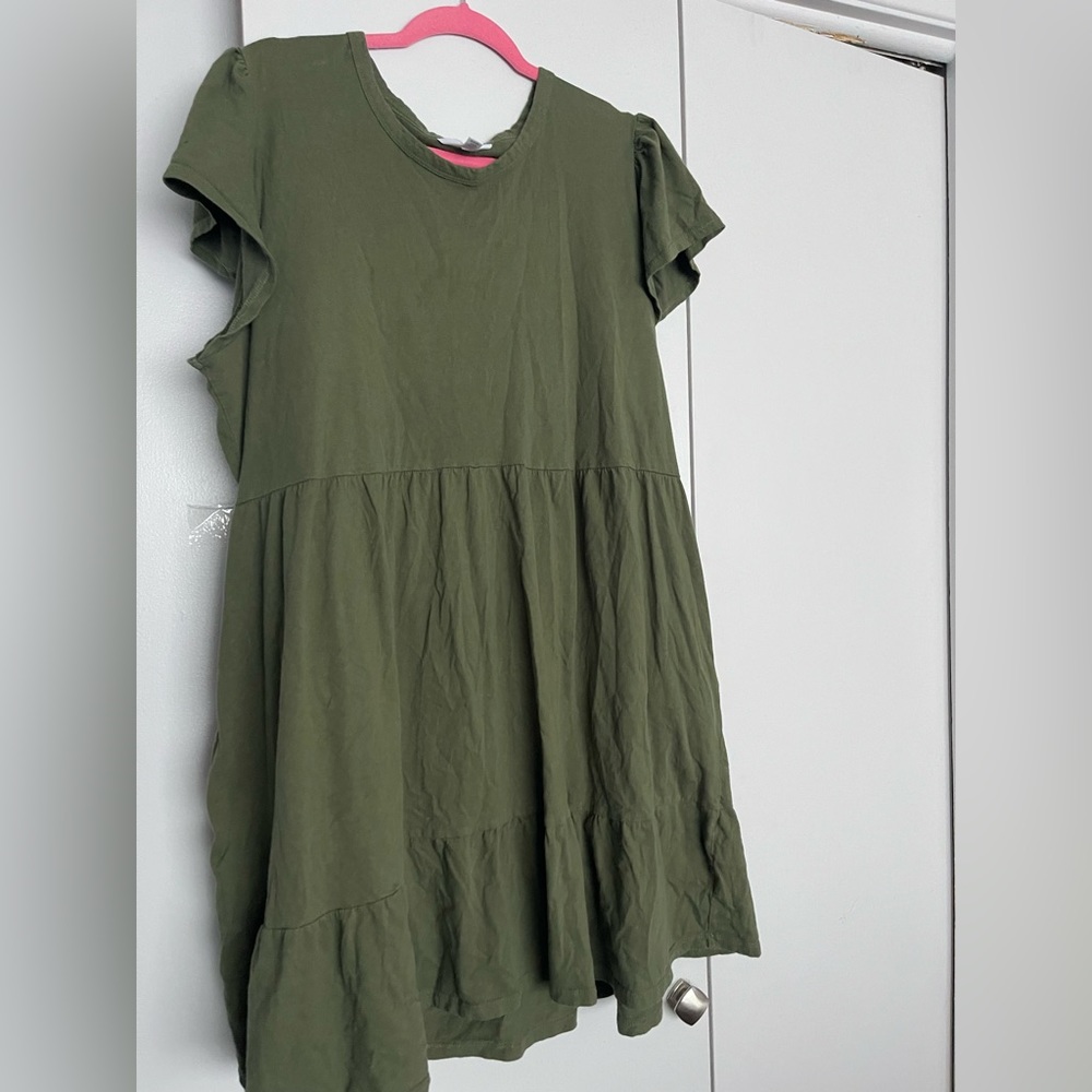 Green dress